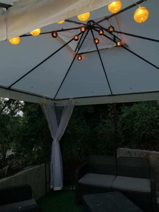 Holiday home Maisonnette Atypique Cadarache-iter *